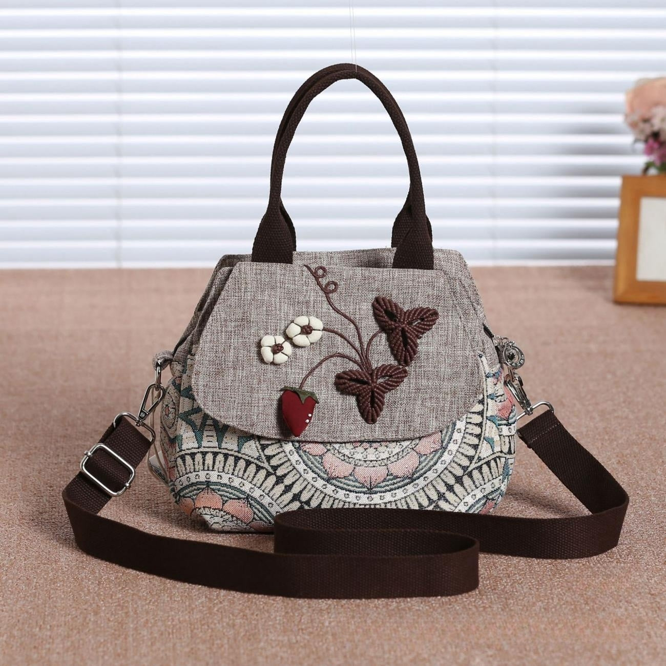 Multifunctional hand-held woven canvas tote with large capacity, portable shopping holiday gift for girlfriend and mother